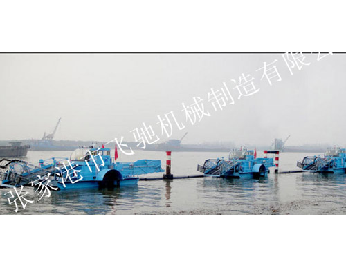 黄浦江水葫芦打捞船