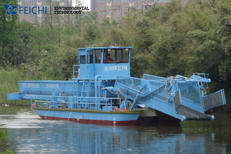 前收前卸式全自动水域清漂船 FCQX12-15B 清理水面垃圾全部自动化