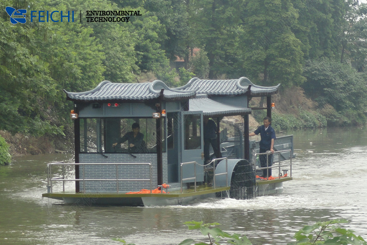 小型割草船 FCGC8-4C 打捞水草垃圾用于风景河道治理